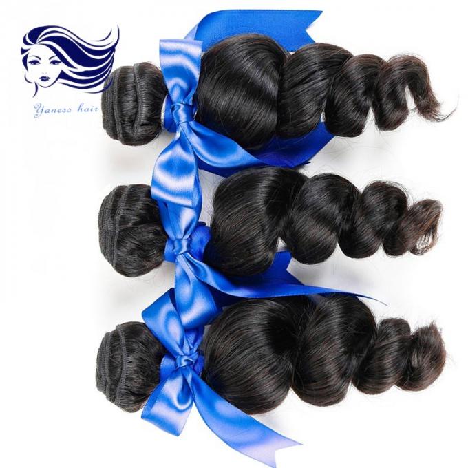 波状の織り方のマレーシアのブラジルのペルーの毛の黒の緩い波の毛